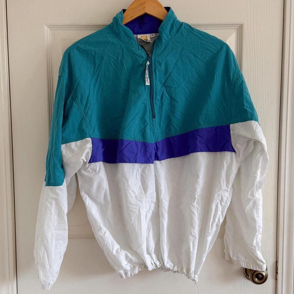 Vintage Blue Striped White 80s 90s Windbreaker Jacket  
Solumbra